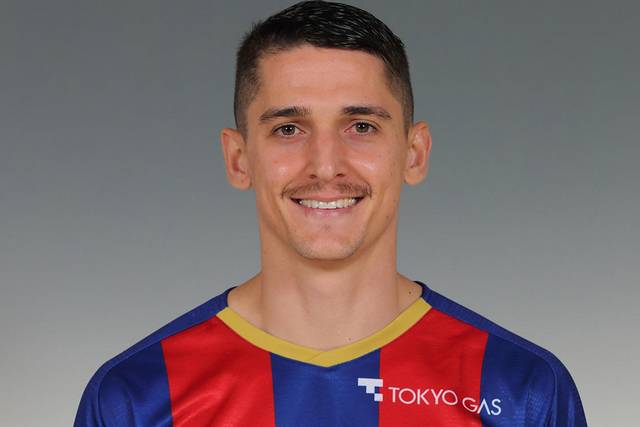 【FC東京】DFエンリケ・トレヴィザンが左肩の治療のため一時帰国