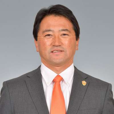ヴァンフォーレ甲府 吉田達磨監督を契約解除 新監督に上野展裕氏 サッカータイム