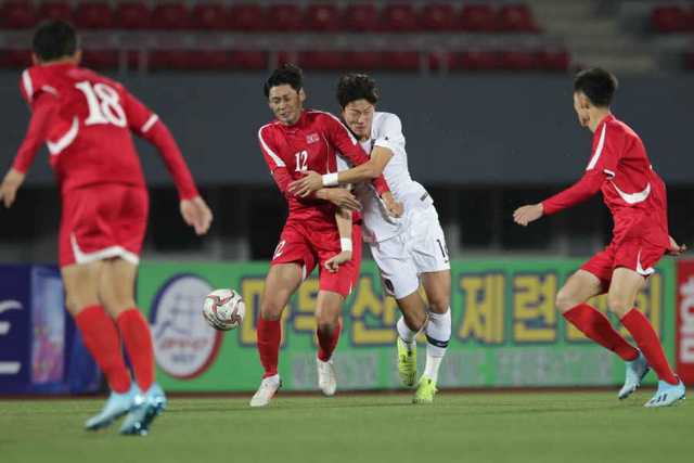 乱闘騒ぎ 危険タックル 北朝鮮vs韓国の映像解禁 サッカータイム