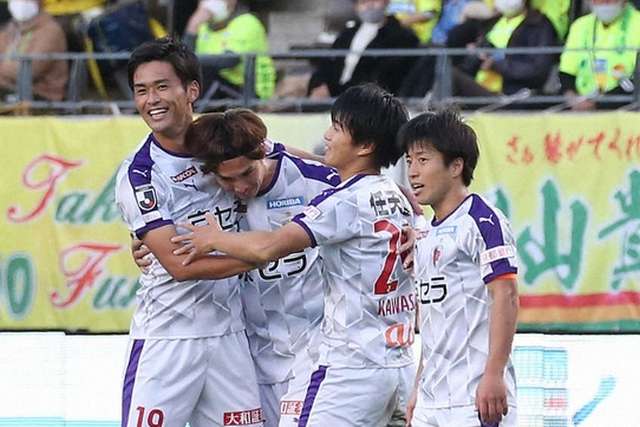 京都サンガ12年ぶり5度目のJ1昇格!チョウ監督就任1年目での悲願達成