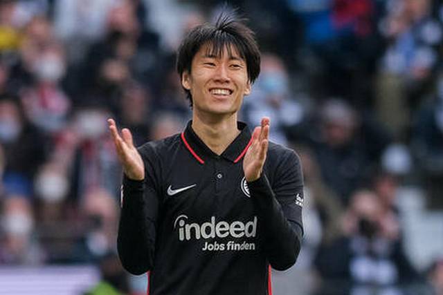 鎌田大地と長谷部誠のフランクフルトはバルセロナと激突 El準々決勝の組み合わせが決定 サッカータイム