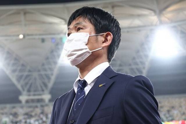 【日本代表】パスミスの柴崎岳は交代直前だった…