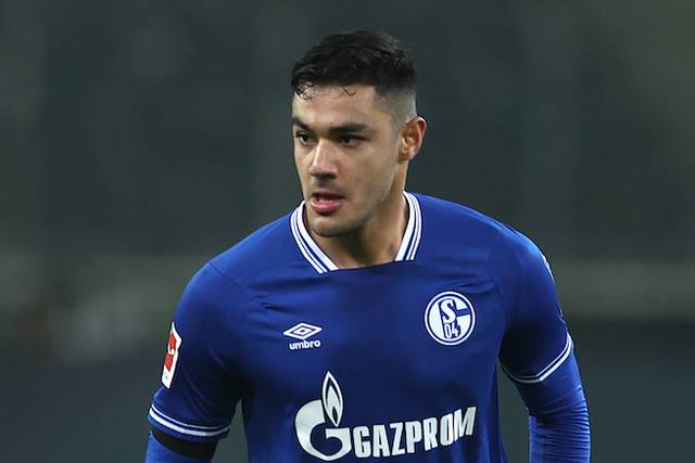 リバプール シャルケのトルコ代表dfカバクを期限付き移籍で獲得 サッカータイム