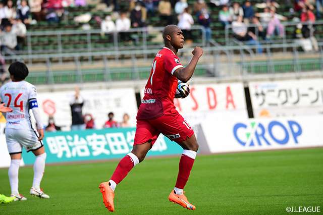 J2第7節 ファジアーノ岡山、終了間際に追いつきいわきとドロー