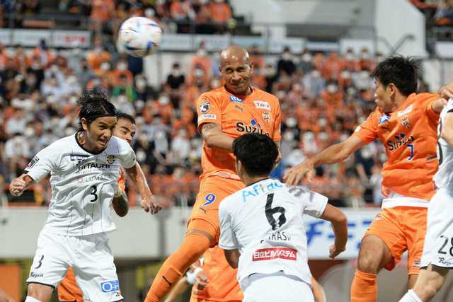 J1第26節 清水エスパルス、後半AT被弾で柏とドロー 連勝ストップ