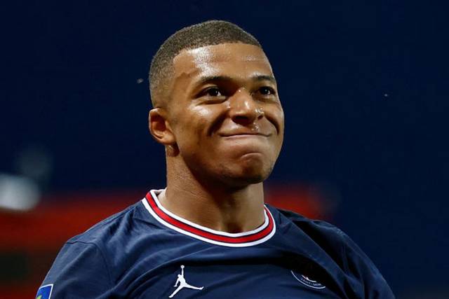Psg エムバペ契約延長へ年俸176億円オファーも サッカータイム