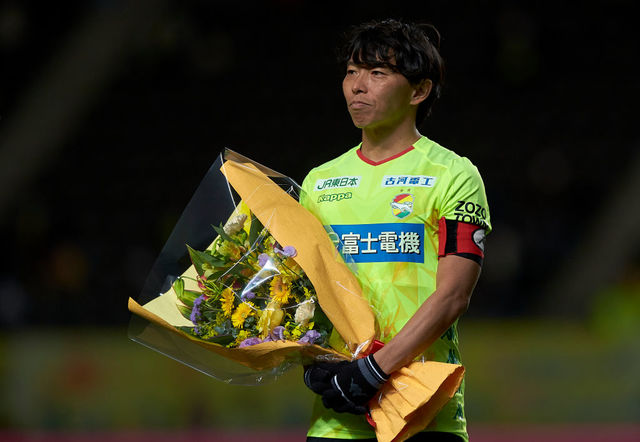 佐藤寿人 ピッチ上で本当の意味で貢献出来てないから引退する スレはカズの話題に サッカーミックスジュース 佐藤寿人 ピッチ上で本当の意味で貢献出来てないから引退する スレはカズの話題に サッカーミックスジュース