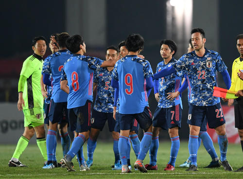 今のサッカー日本代表のメンバーって歴代最強なのに人気は全然ないよな サッカーミックスジュース 今のサッカー日本代表のメンバーって歴代最強なのに人気は全然ないよな サッカーミックスジュース
