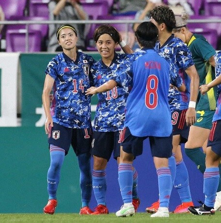 なでしこ 五輪前最終戦でfifaランク上位のオーストラリアに1 0で勝利 岩渕がpk弾 サッカーミックスジュース なでしこ 五輪前最終戦でfifaランク上位のオーストラリアに1 0で勝利 岩渕がpk弾 サッカーミックスジュース