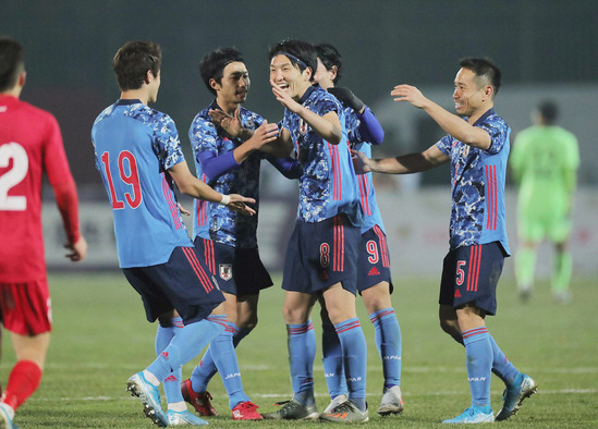 先制ゴールを決めた原口