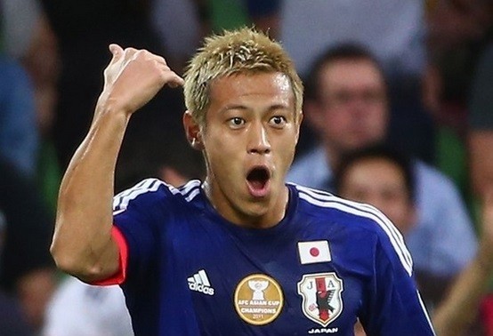 本田 ハーフナーの高さ歓迎 彼の能力を状況よって生かす サッカーミックスジュース 本田 ハーフナーの高さ歓迎 彼の能力を状況よって生かす サッカーミックスジュース
