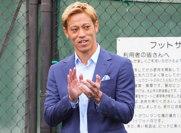 本田圭佑さん、サッカーの監督ライセンスに持論展開「運転免許や医師免許とは違う。サッカーはエンターテインメント」