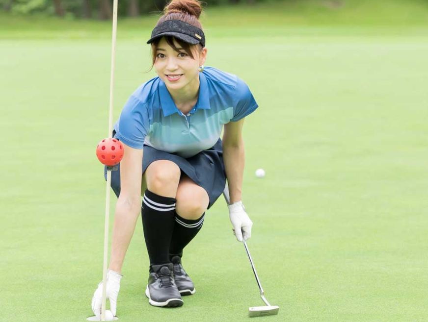 【露出願望が止まらない】「下着ディズニー」の次は「下着ゴルフ」始まる...