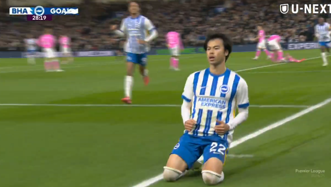 【悲報】日本人選手がプレミアやリーガでゴールを決めたことより大谷の犬や嫁が優先される件ｗｗｗｗｗｗｗｗ