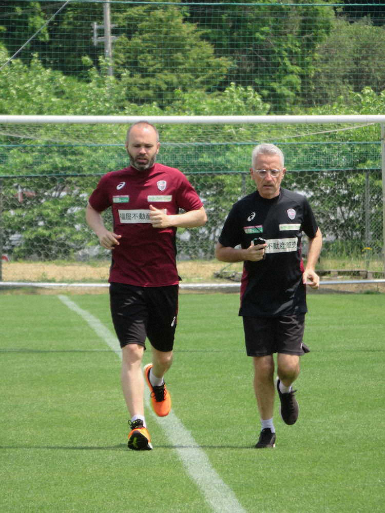 神戸に暗雲…イニエスタ復帰の道険し 三浦SD「筋肉に張り」12日の鹿島戦(ノエスタ)の出場も厳しい状況