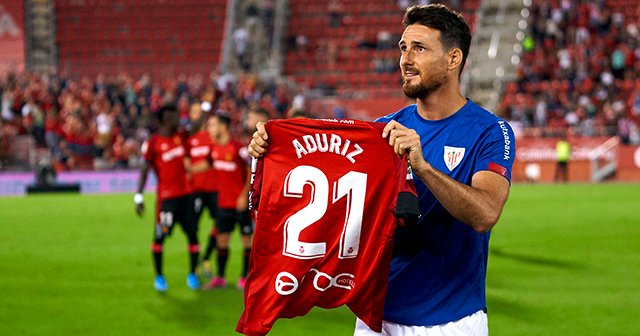 晩成fwアドゥリスの引退と名人芸 181cmでも空中戦最強だった理由 サッカーニュースstation