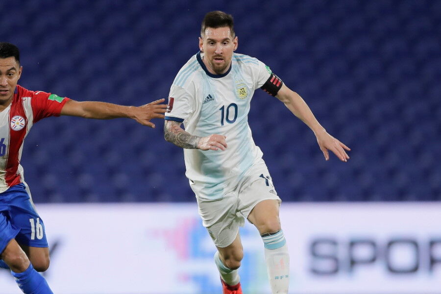 エア メッシ 天才が見せた 空中トラップ の瞬間に海外注目 同僚でさえ驚いた サッカーニュースstation