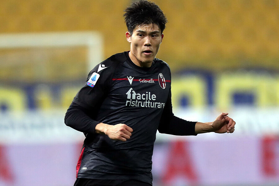 ボローニャ冨安 本職外 の右sbで高評価 伊メディア称賛 彼のポジション サッカーニュースstation ボローニャ冨安 本職外 の右sbで高評価 伊メディア称賛 彼のポジション サッカーニュースstation