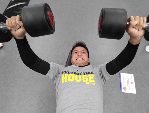 プロ野球引退の沢村拓一さんがなぜか高校サッカー決勝を現地観戦「いやー、素晴らしい」