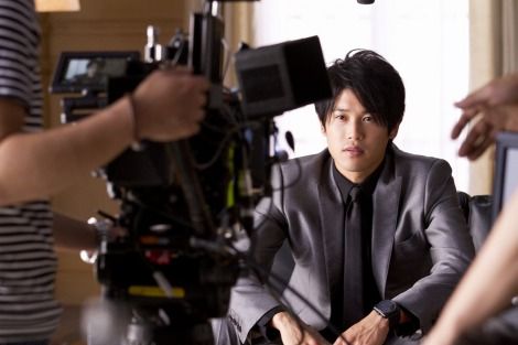 サッカー 内田篤人 恋愛は消極的 基本待ち フラれたら嫌 チョコレート菓子 Bitte ビッテ 新cmに出演 Soccertrend ニュース速報