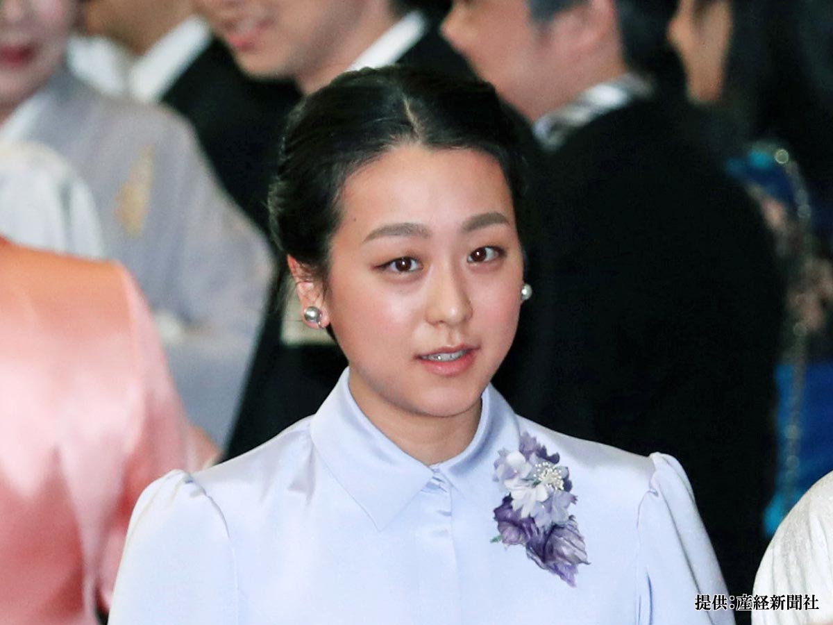宮中茶会の浅田真央がネットで話題に 服装と雰囲気に 品がすごい 美しい の声 Echko Mao Asada Memory History