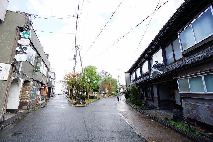 衆楽園遊郭跡に行ってきました 鳥取県鳥取市 寄る辺ない旅のブログ 衆楽園遊郭跡に行ってきました 鳥取県鳥取市 寄る辺ない旅のブログ