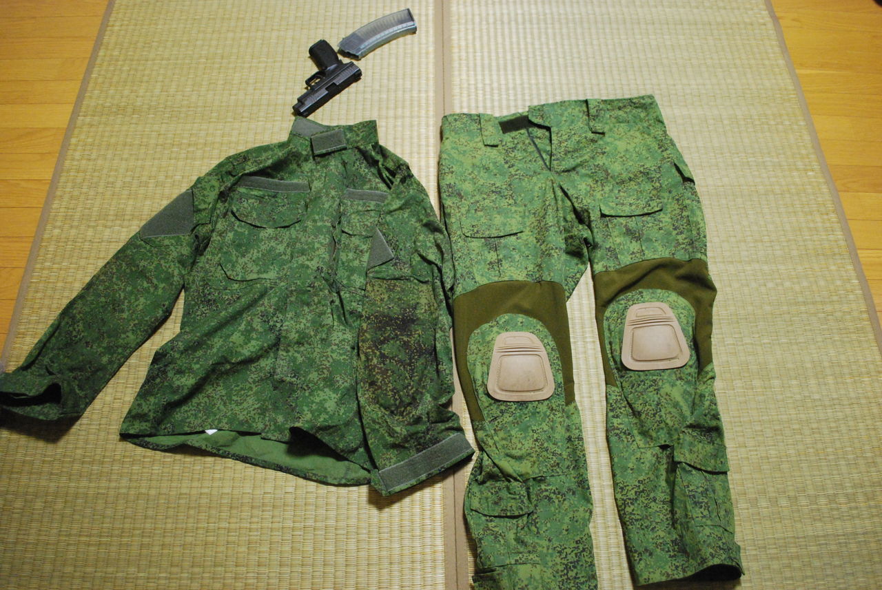 ロシア軍 実物 ポンチョ 雨具 タープ パラトカ VSR迷彩 ソ連軍ポンチョ（VSR迷彩）パラトカ | 義烈