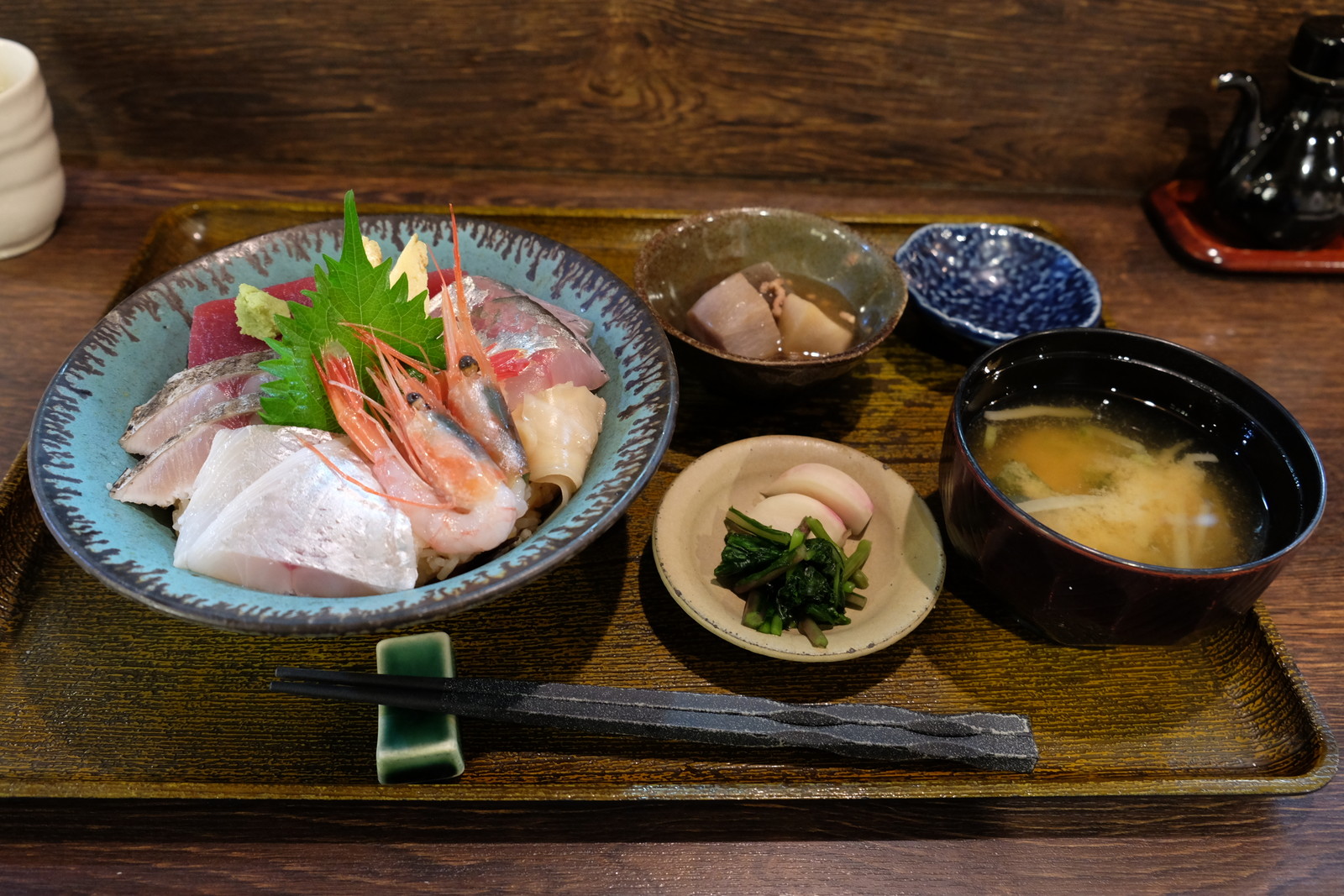 たまには肉と決別しましょう 海鮮 河童土器屋 どうしようもない私が歩いてゐる たまには肉と決別しましょう 海鮮 河童土器屋 どうしようもない私が歩いてゐる
