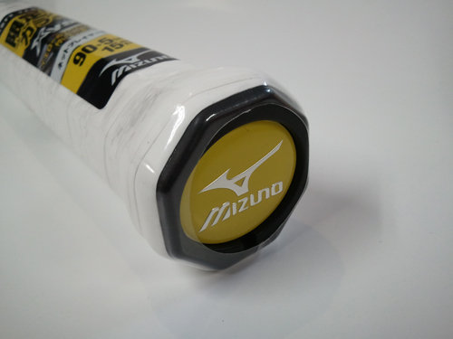 ラケットレビュー＞数量限定カラーも登場！Xystのロングセラー