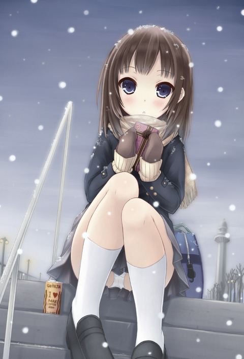 体育座りでチョコんと座ってる女の子０３ 9