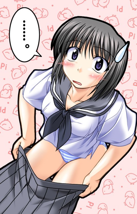 脱ぎかけや半脱ぎ状態のエロすぎる画像 10