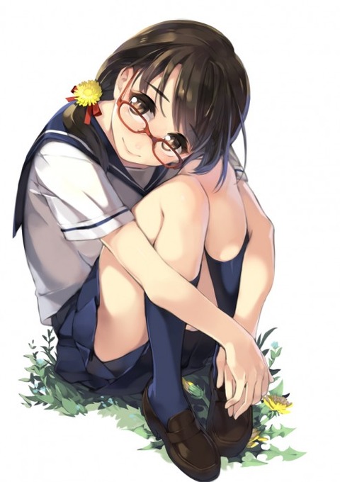 体育座りでチョコんと座ってる女の子０３ 18