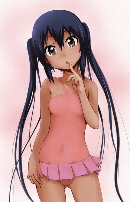 いやらしい日焼けした女の子グラビア 9