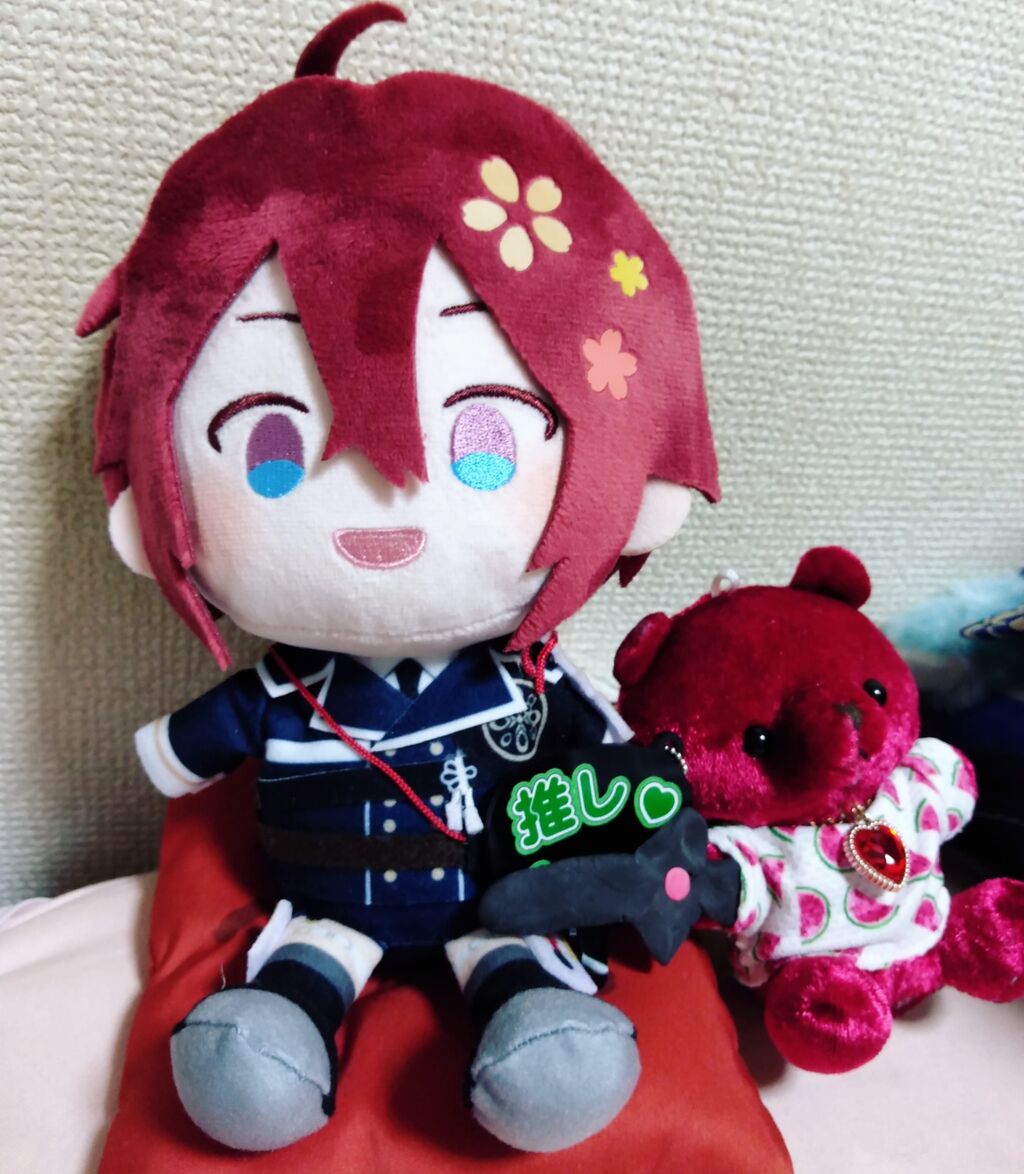 刀剣乱舞 信濃藤四郎 指の上シリーズ ぬいぐるみ マスコット 花丸 刀剣乱舞 鶴丸国永 指の上シリーズ ぬいぐるみ マスコット 花丸