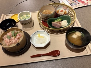 かにせいろご飯と冬の籠盛り3種セット@かごの屋／クリレス株主優待券利用