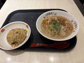 ランチセット（かけ醤油ラーメン・炒飯・鶏の唐揚げ2個）@餃子の王将