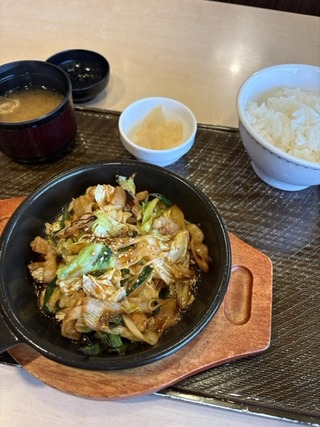 牛もつ焼き定食 2025/26@ガスト／すかいらーく株主優待券利用