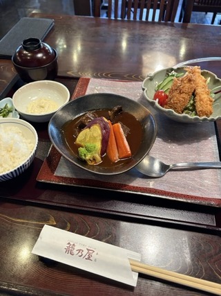 国産牛ビーフシチュー膳@籠乃屋／クリレス株主優待券利用