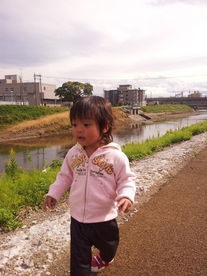 2011-10-22 13.02.28.jpg