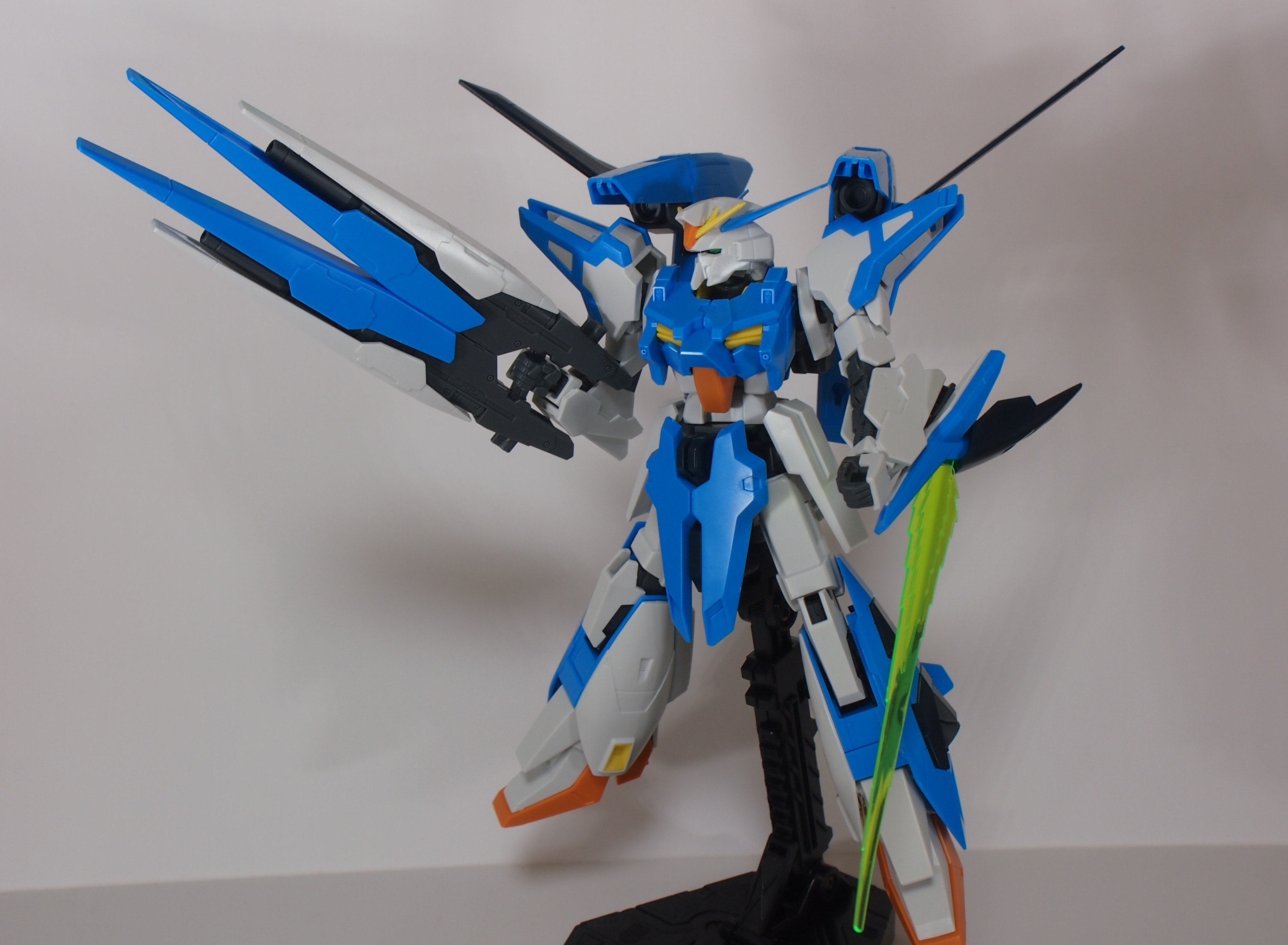Hgbf A Zガンダム レビュー いつもクチャクチャ