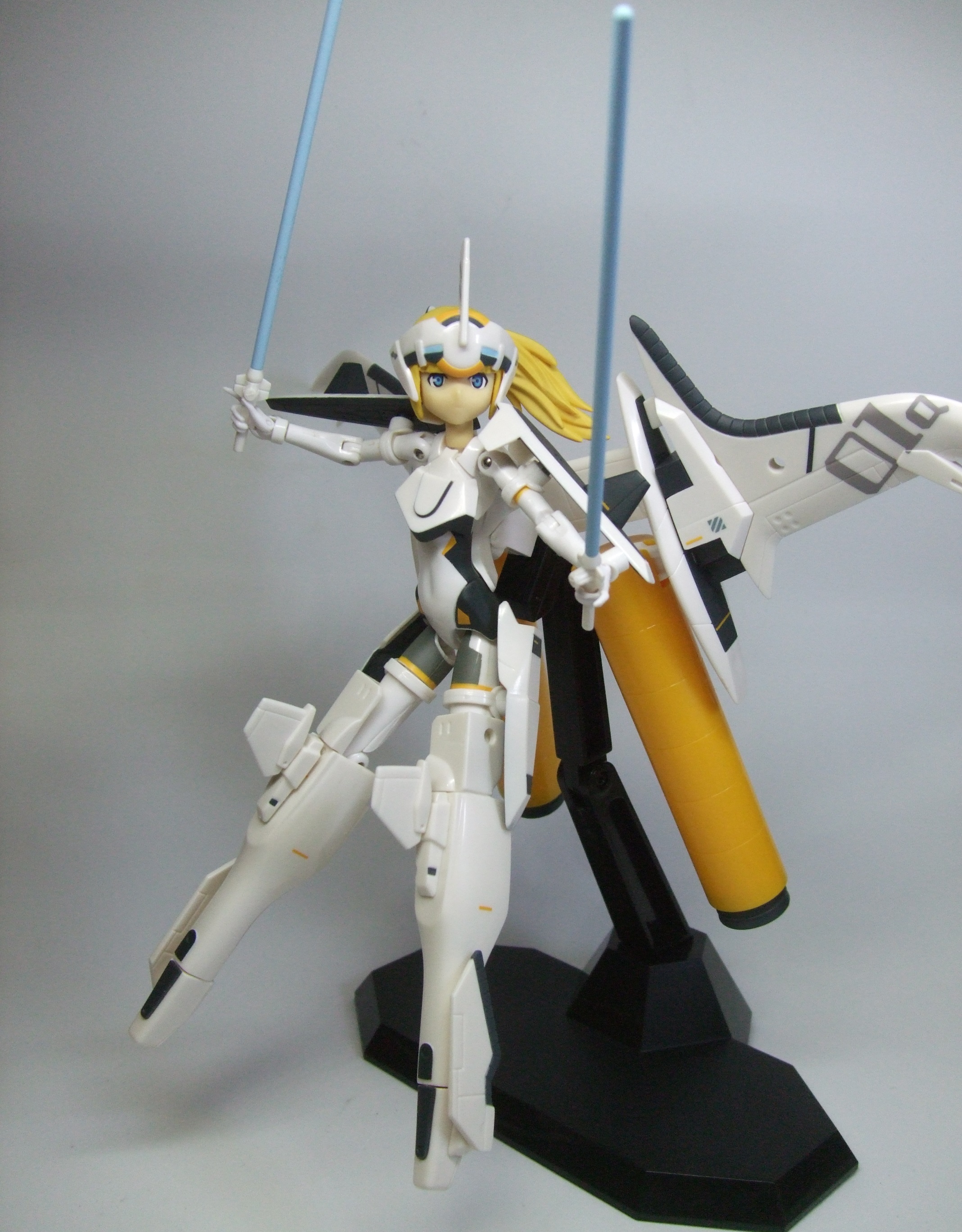 武装神姫 アーンヴァル トランシェ2 レビュー いつもクチャクチャ