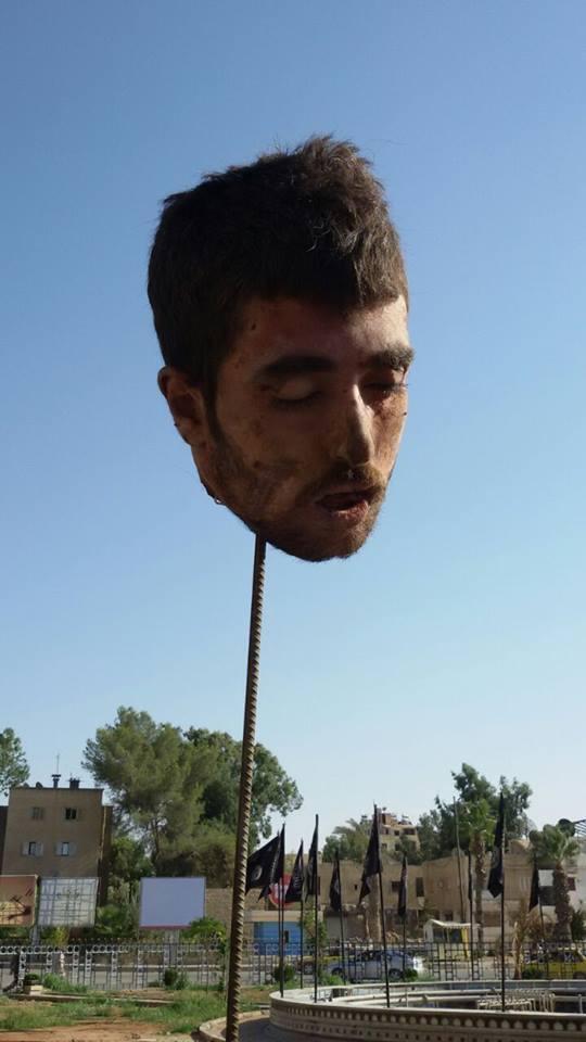 【閲覧注意】 遺体頭部を切断、交差点にさらす シリア過激派ISISが軍兵士殺害か [CNN] New保守宣言！！