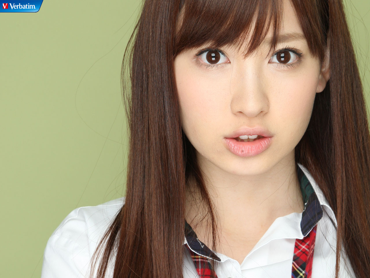 手ブラで話題になったakb48の小嶋陽菜が今度は毒舌キャラで話題に 速ニュース 手ブラで話題になったakb48の小嶋陽菜が今度は毒舌キャラで話題に 速ニュース