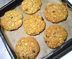 オートミールクランベリーホワイトチョコレートチャンククッキーのレシピ