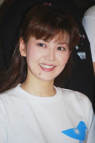 南野陽子さんの夫 金田充史容疑者を逮捕、社会福祉法人から1500万円横領の疑い : 最速・最新 エンタメ芸能ニュースコレクト
