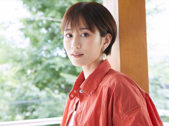 前田敦子 14年ぶり“ラスト写真集”発売決定、ランジェリーなど過去最大露出に挑戦「後悔なく出し切りたい」 : 最速・最新 エンタメ芸能ニュースコレクト
