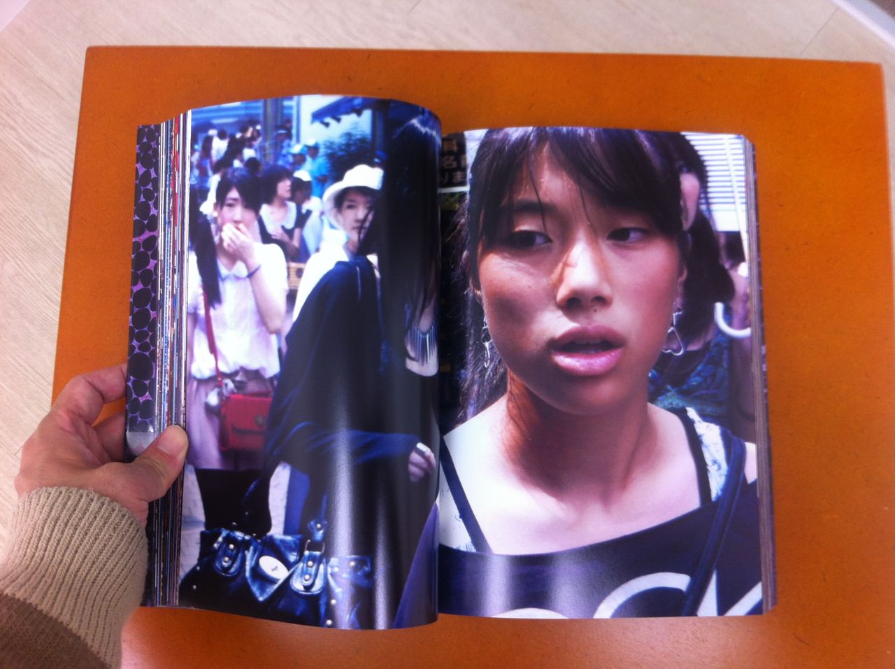 森山大道写真集『カラー』 (月曜社、2012年4月30日初版発行