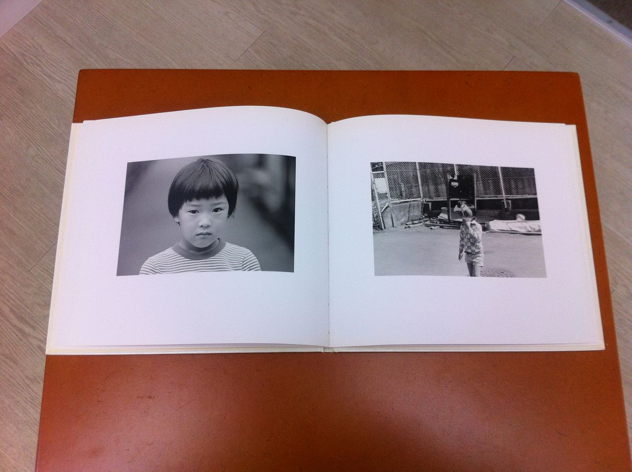 幼年の「時間」　牛腸茂雄　写真集 幼年の「時間」 / 写真：牛腸茂雄 編：佐藤嘉隆、三浦和人、関口