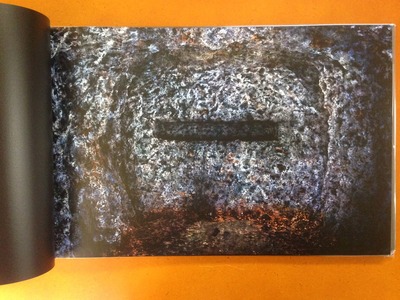 オサム・ジェームス・中川写真集『GAMA CAVES』1