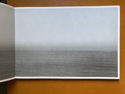 村越としや写真集『こぼれ落ちる言葉はやがて海に還る』5